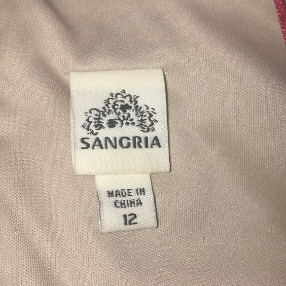 Dress - Picture 3 of 3